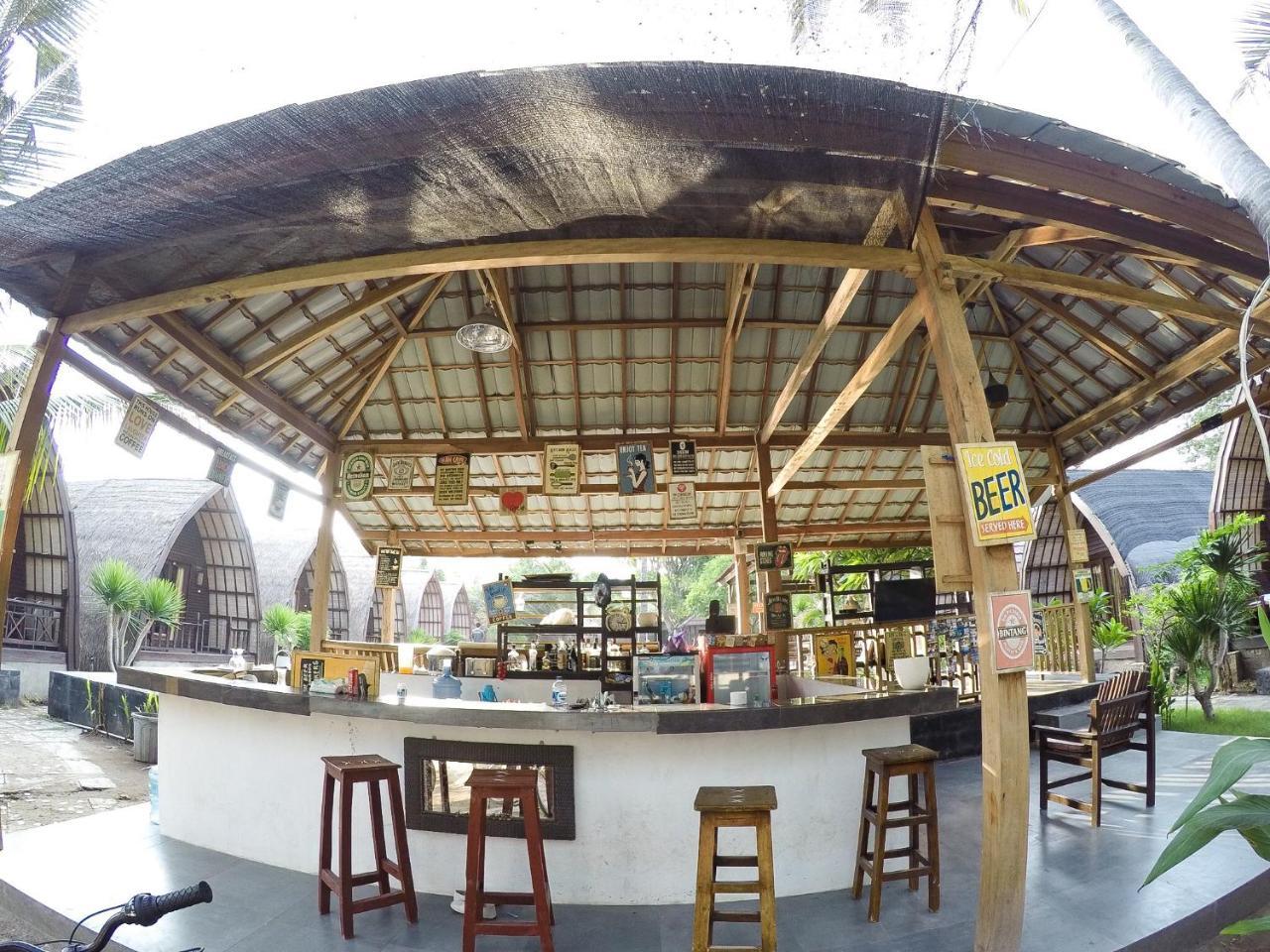 Amora Villa Gili Trawangan Extérieur photo