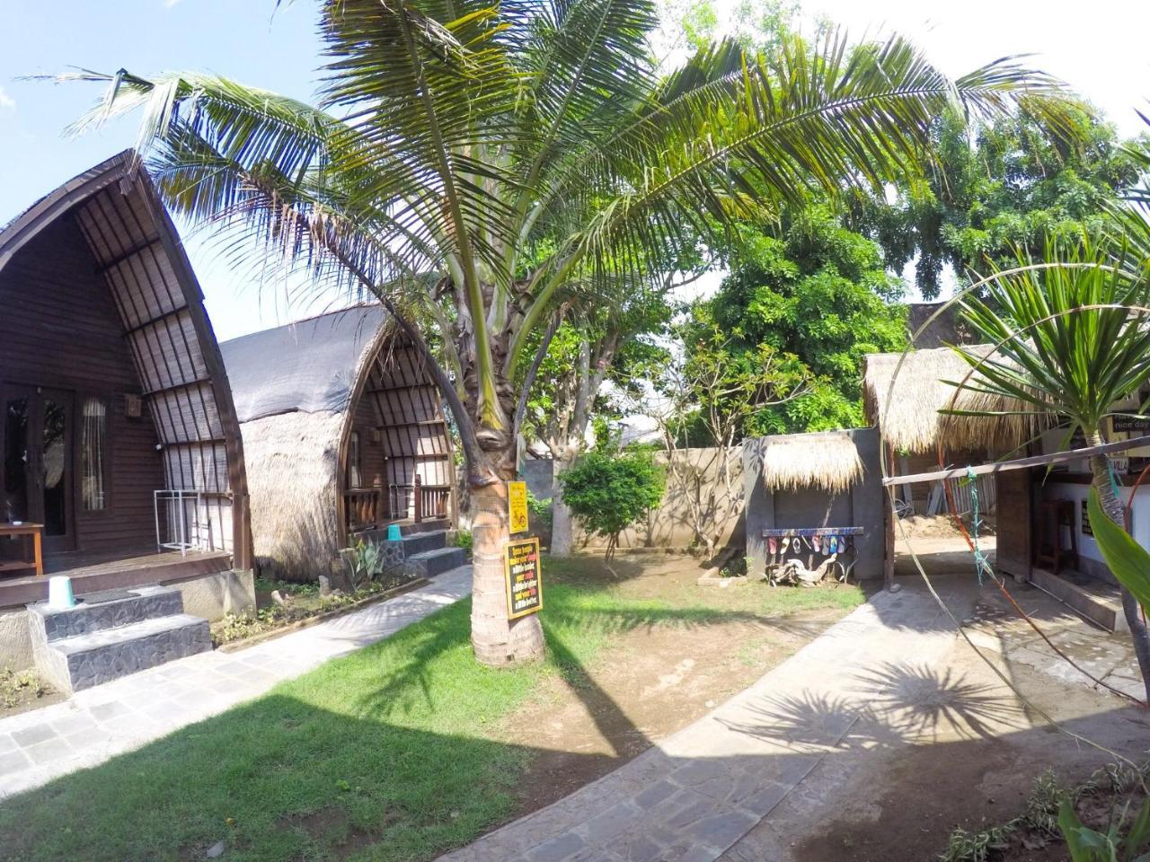Amora Villa Gili Trawangan Extérieur photo