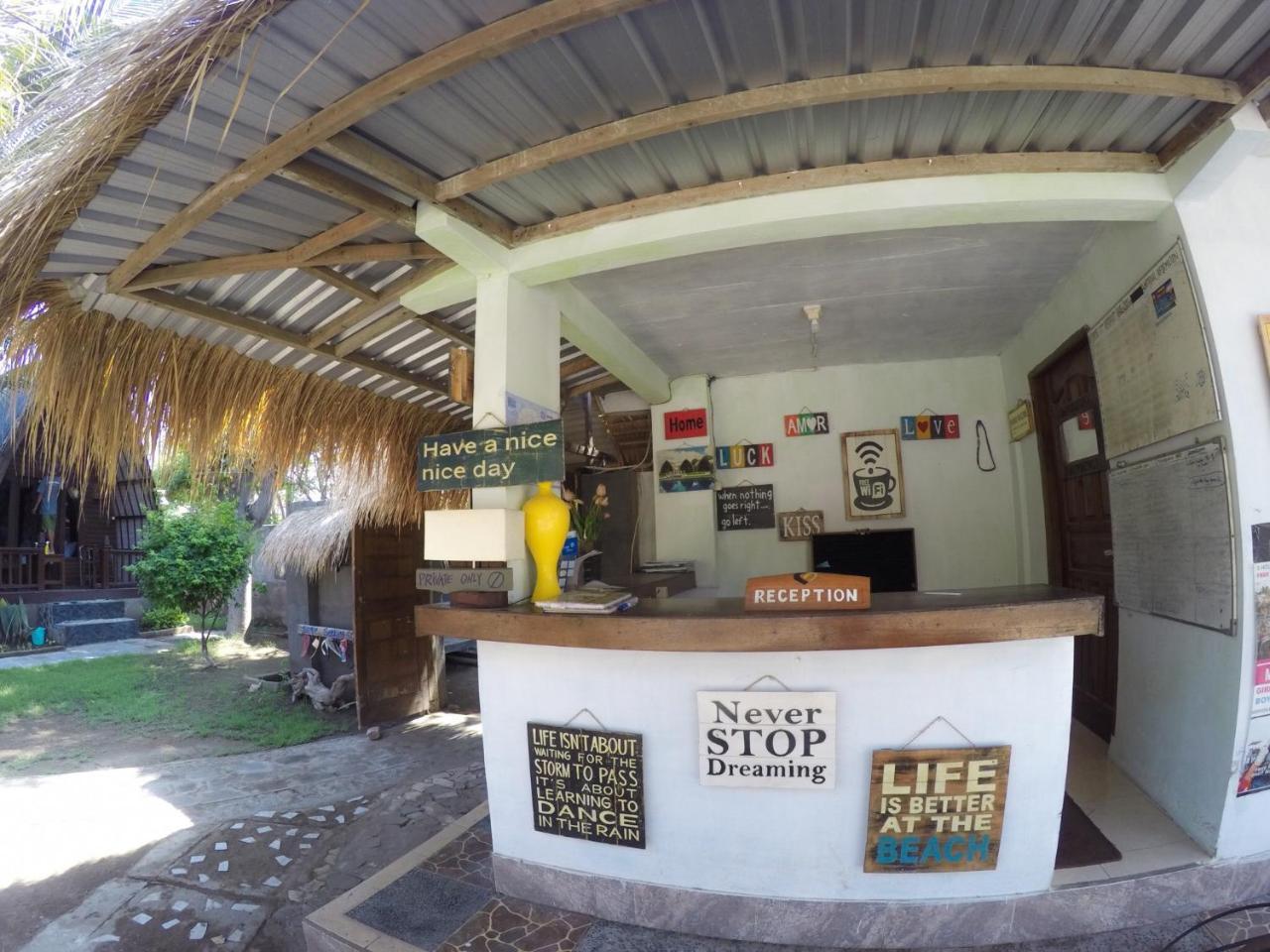 Amora Villa Gili Trawangan Extérieur photo