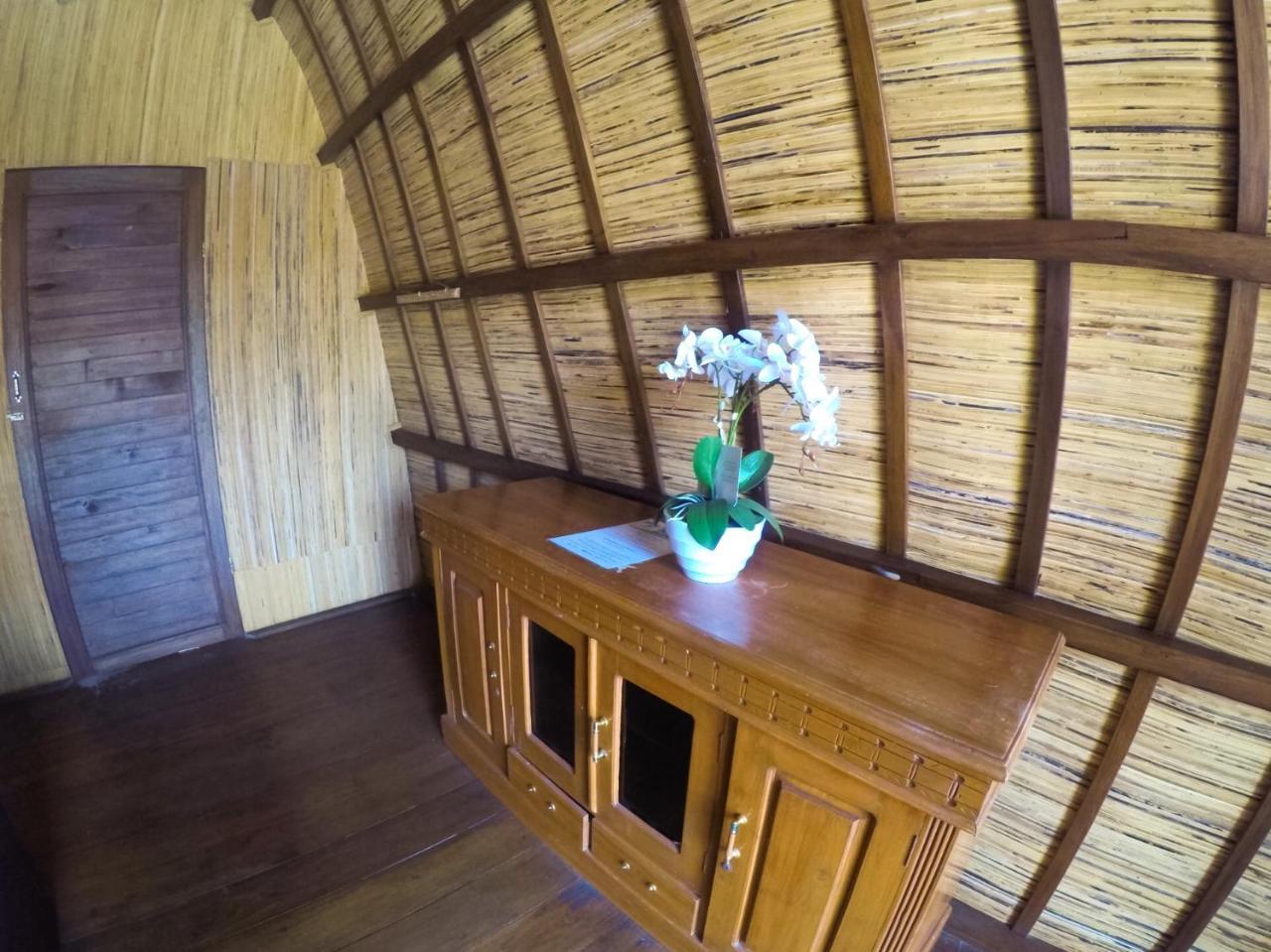 Amora Villa Gili Trawangan Extérieur photo
